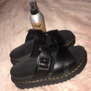 Dr. Martens Ryker Sandal Black Brando